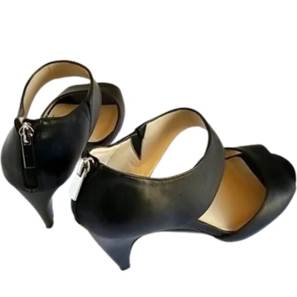 INC International Concepts Black Leather Heels with Zipper - Size 10 - Picture 3 of 4